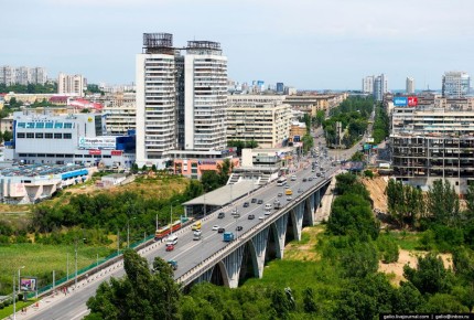 В течение прошедшей ночи дежурными средствами ПВО перехвачены и уничтожены 20 украинских беспилотных летательных аппаратов самолетного типа: